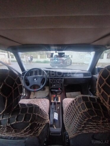 Mercedes 190 1991, 220,000 km - 1.8 l - Sumqayıt