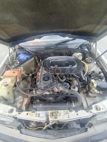 Mercedes 190 1991, 220,000 km - 1.8 l - Sumqayıt