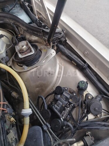 Mercedes 190 1991, 220,000 km - 1.8 l - Sumqayıt