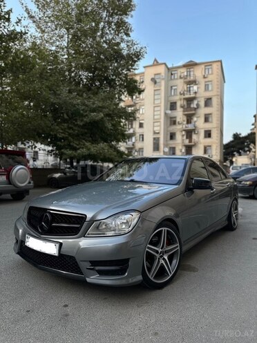 Mercedes C 250 4MATIC 2013, 270,000 km - 1.8 l - Bakı