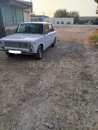 LADA (VAZ) 21011 1978, 150,000 km - 1.3 л - Saatlı