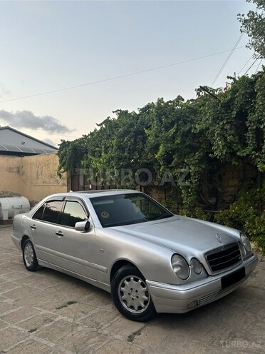 Mercedes E 230 1996, 390,000 km - 2.3 l - Bakı