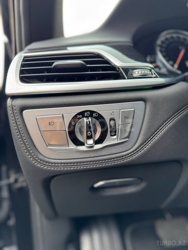 BMW 740 2019, 93,000 km - 3.0 l - Bakı