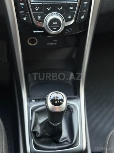 Hyundai i30 2015, 195,000 km - 1.6 l - Bakı