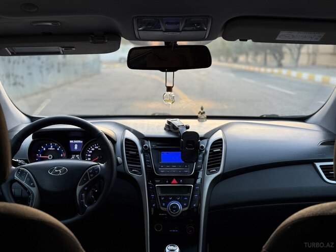 Hyundai i30 2015, 195,000 km - 1.6 l - Bakı