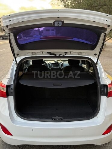 Hyundai i30 2015, 195,000 km - 1.6 l - Bakı