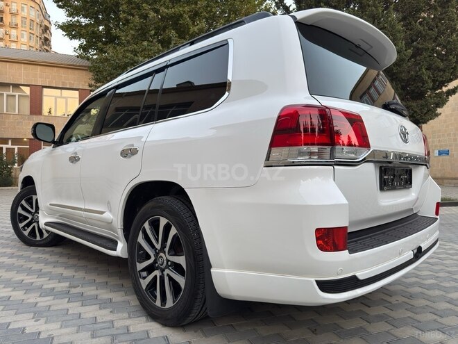Toyota Land Cruiser 2009, 270,000 km - 5.7 l - Bakı