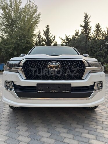 Toyota Land Cruiser 2009, 270,000 km - 5.7 l - Bakı