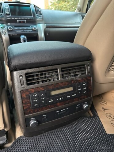 Toyota Land Cruiser 2009, 270,000 km - 5.7 l - Bakı
