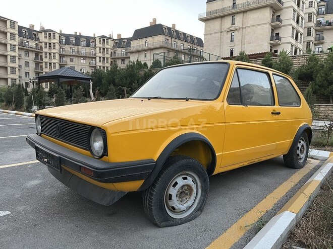Volkswagen Golf 1982, 100,000 km - 1.6 l - Bakı