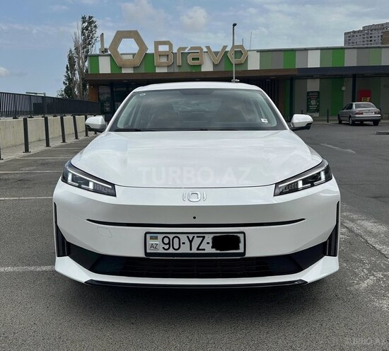 Changan Qiyuan A05 2015, 2,000 km - 1.5 л - Bakı