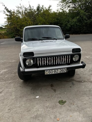 LADA (VAZ) Niva 2007, 232,000 km - 1.7 л - Tovuz