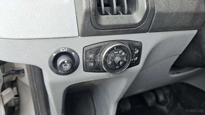 Ford Transit 2014, 219,000 km - 2.2 л - Bakı