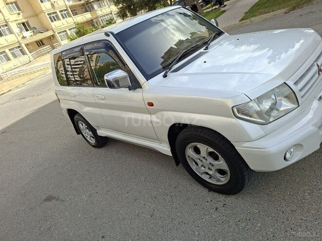 Mitsubishi Pajero io 1999, 325,800 km - 1.8 л - Bakı