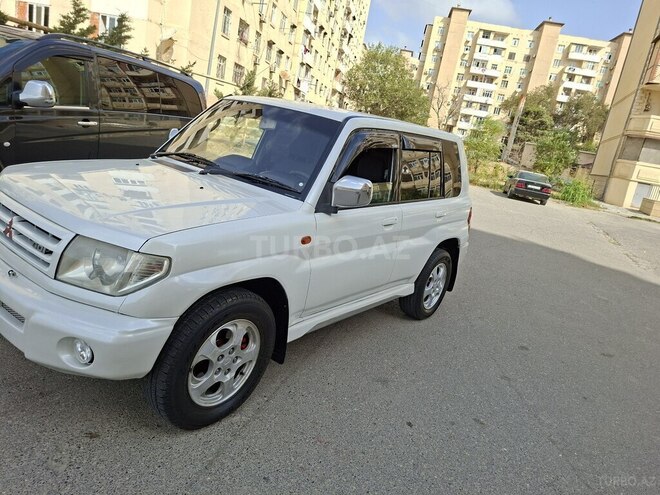 Mitsubishi Pajero io 1999, 325,800 km - 1.8 л - Bakı