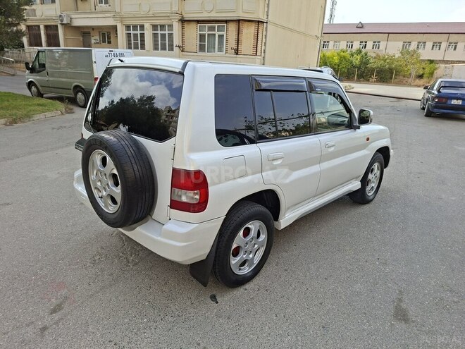 Mitsubishi Pajero io 1999, 325,800 km - 1.8 л - Bakı