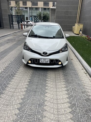 Toyota Vitz 2016, 118,000 km - 1.3 л - Bakı