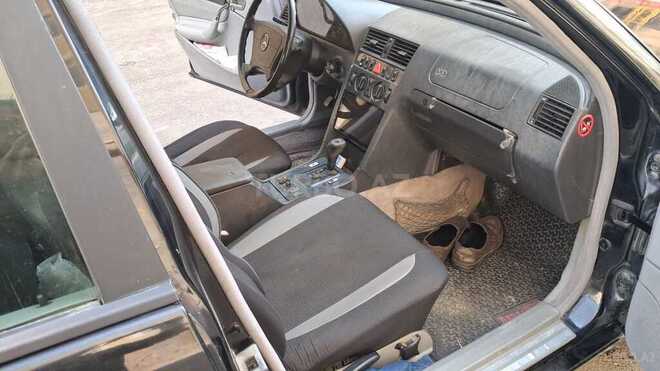 Mercedes C 240 2000, 327,145 km - 2.4 l - Bakı