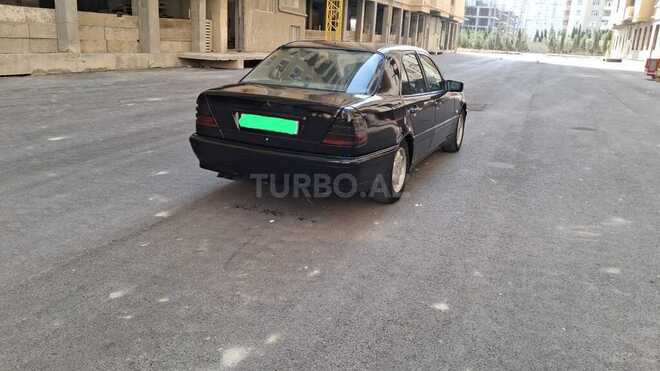 Mercedes C 240 2000, 327,145 km - 2.4 l - Bakı