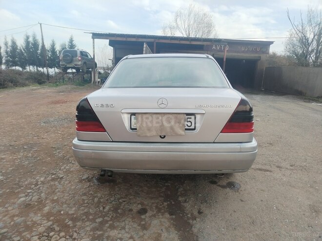 Mercedes C 230 1997, 336,000 km - 2.3 л - Masallı