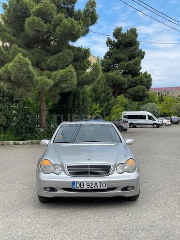Mercedes C 220 2001, 410,554 km - 2.1 l - Xırdalan