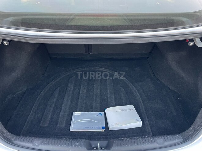 Hyundai Elantra 2015, 186,000 km - 1.8 l - Bakı