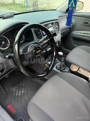 Kia Rio 2005, 235,000 km - 1.4 l - Bakı