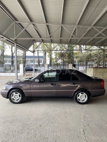 Mercedes C 180 1995, 410,000 km - 1.8 l - Ağdaş