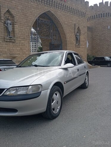 Opel Vectra 1997, 300,000 km - 1.6 l - Xırdalan