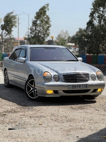 Mercedes E 270 2000, 312,000 km - 2.7 l - Neftçala