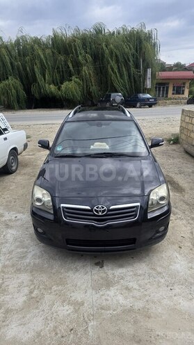 Toyota Avensis 2008, 202,000 km - 2.0 l - Quba
