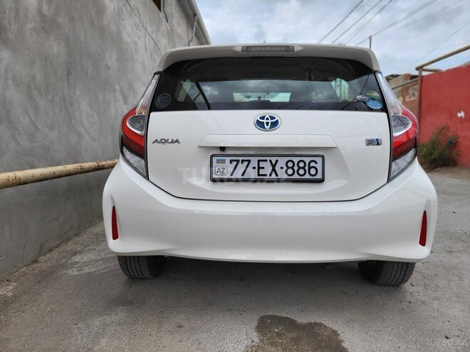 Toyota Aqua 2019, 174,000 km - 1.5 l - Bakı
