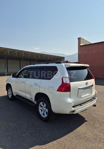 Toyota Land Cruiser Prado 2010, 110,000 km - 2.7 л - Şəki