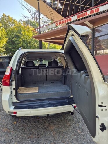 Toyota Land Cruiser Prado 2010, 110,000 km - 2.7 л - Şəki