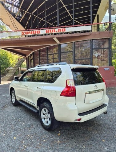 Toyota Land Cruiser Prado 2010, 110,000 km - 2.7 л - Şəki