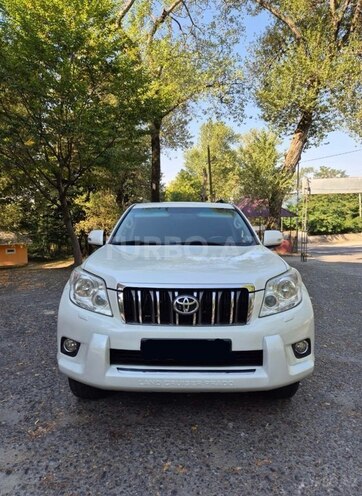 Toyota Land Cruiser Prado 2010, 110,000 km - 2.7 л - Şəki