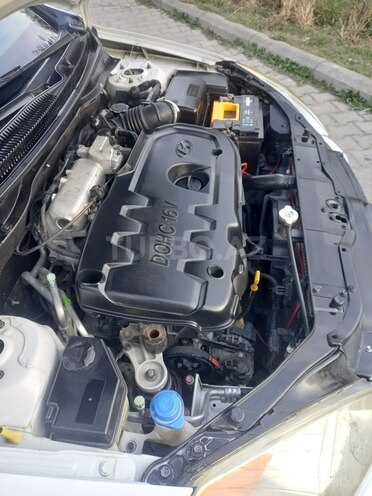 Hyundai Accent 2009, 322,000 km - 1.4 л - Bakı