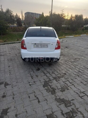 Hyundai Accent 2009, 322,000 km - 1.4 л - Bakı