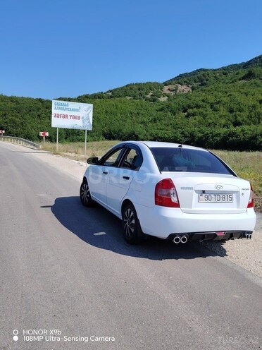Hyundai Accent 2009, 322,000 km - 1.4 л - Bakı