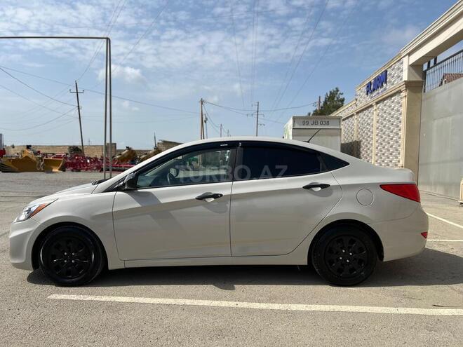 Hyundai Accent 2015, 231,500 km - 1.6 l - Bakı