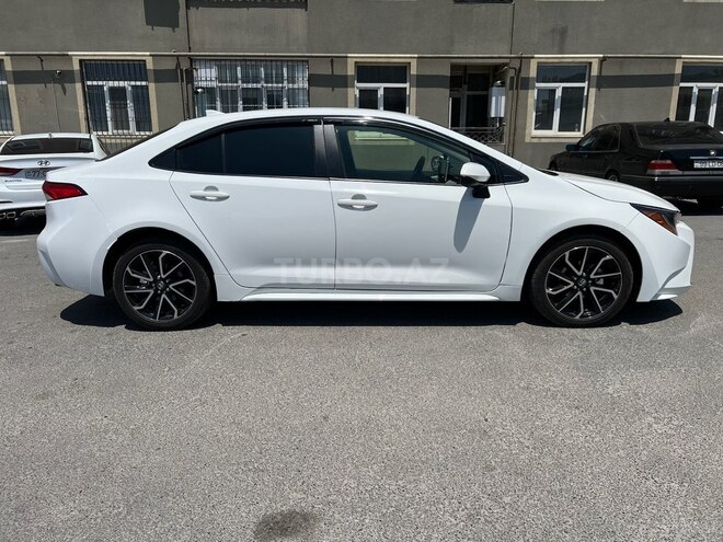 Toyota Corolla 2021, 160,000 km - 1.8 l - Bakı