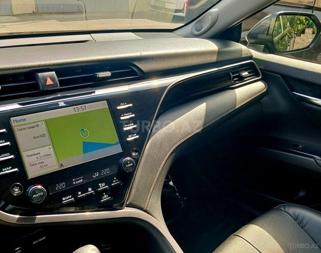 Toyota Camry 2019, 298,350 km - 2.5 l - Bakı