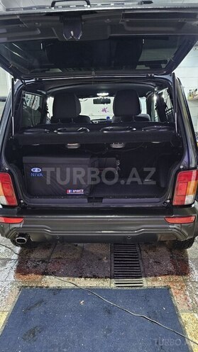 LADA (VAZ) Niva Bronto-15