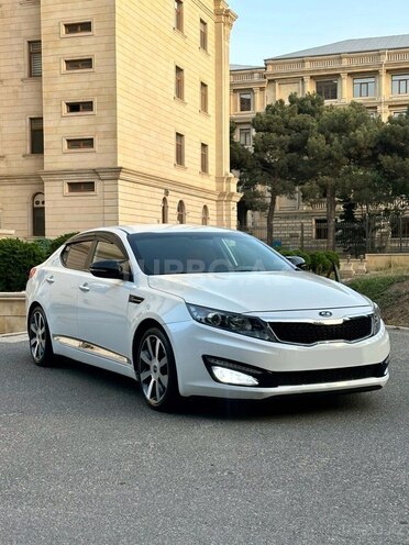Kia Optima-1