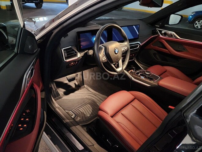 BMW i4-8