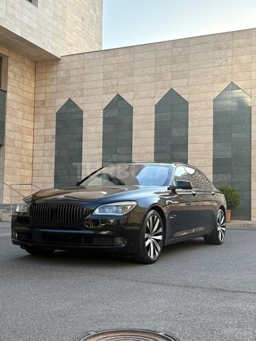 BMW 750 2012, 179,750 km - 4.4 l - Bakı