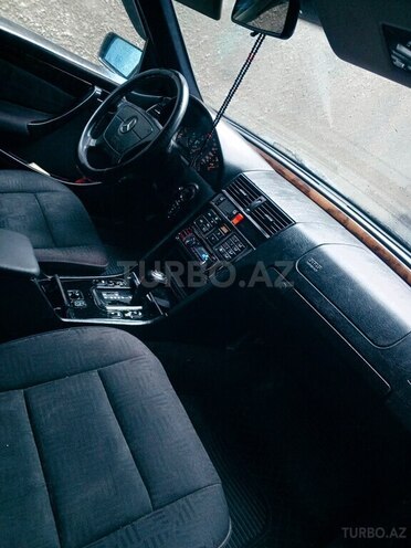 Mercedes C 180 1994, 201,464 km - 1.8 л - Zaqatala