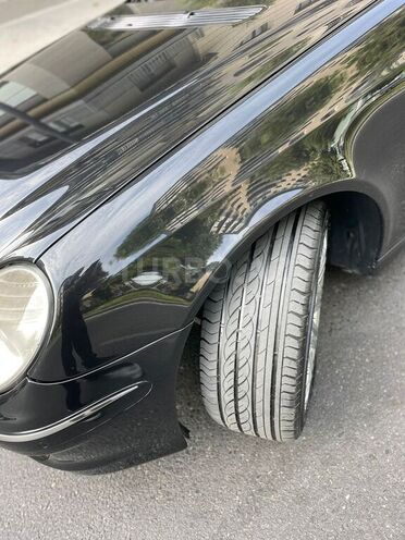 Mercedes E 220 2007, 370,000 km - 2.2 l - Bakı