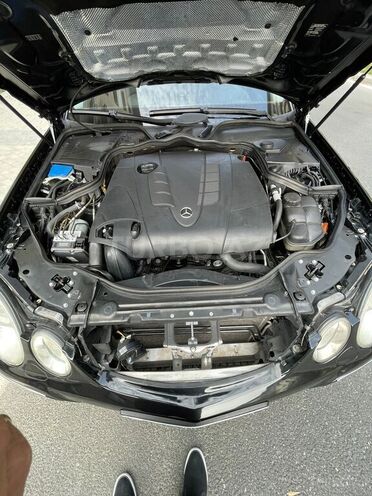 Mercedes E 220 2007, 370,000 km - 2.2 l - Bakı