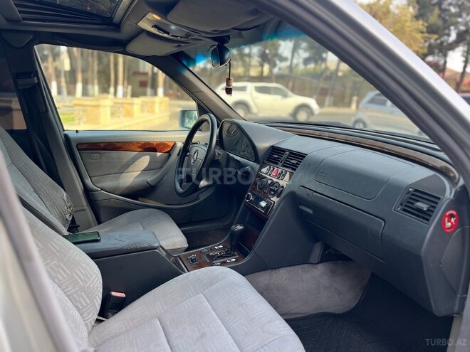 Mercedes C 200 1999, 265,234 km - 2.0 l - Bakı